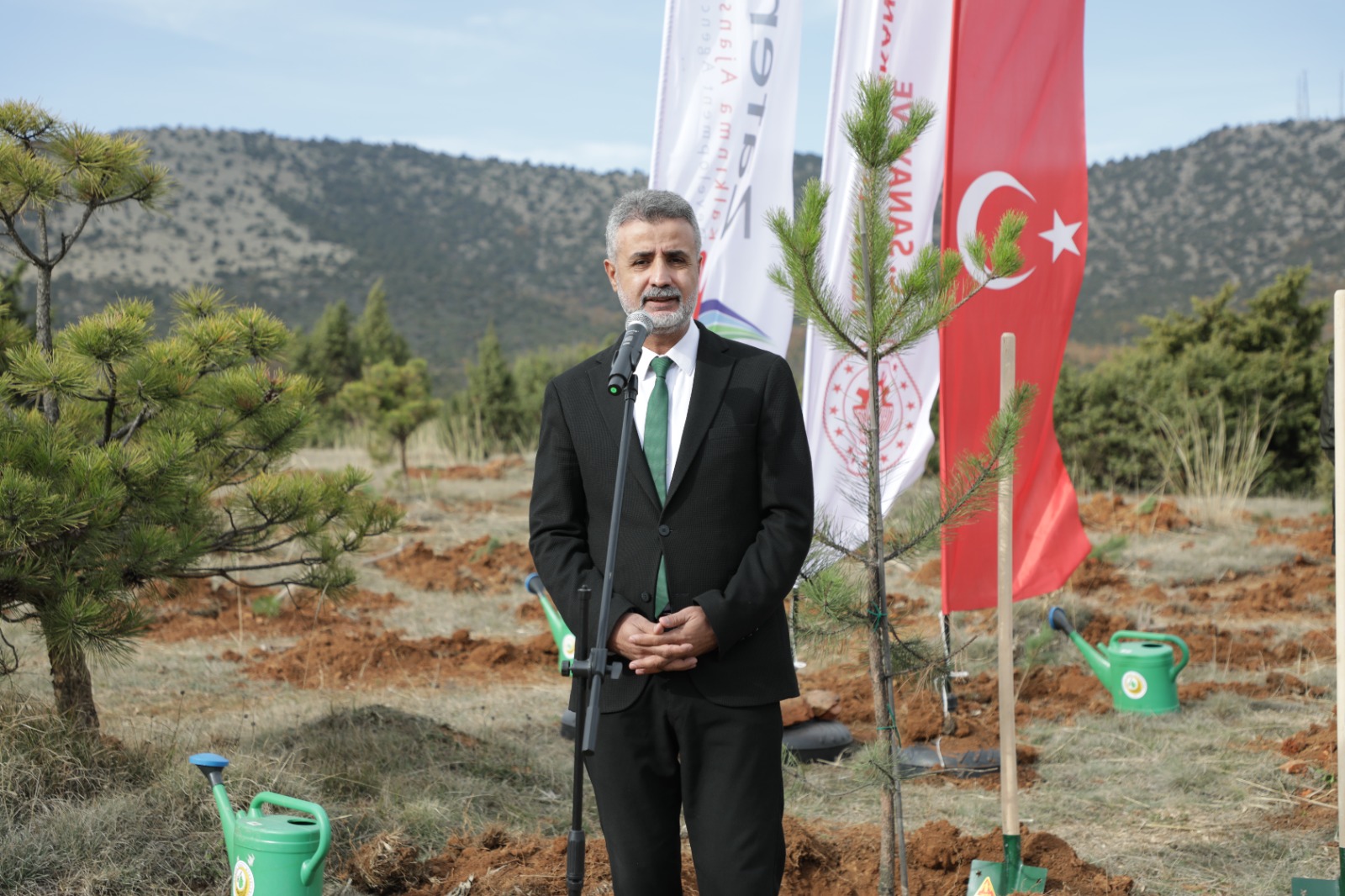 Zafer Kalkınma Ajansı Hatıra Ormanı Fidan Dikim Töreni Gerçekleştirildi - 3