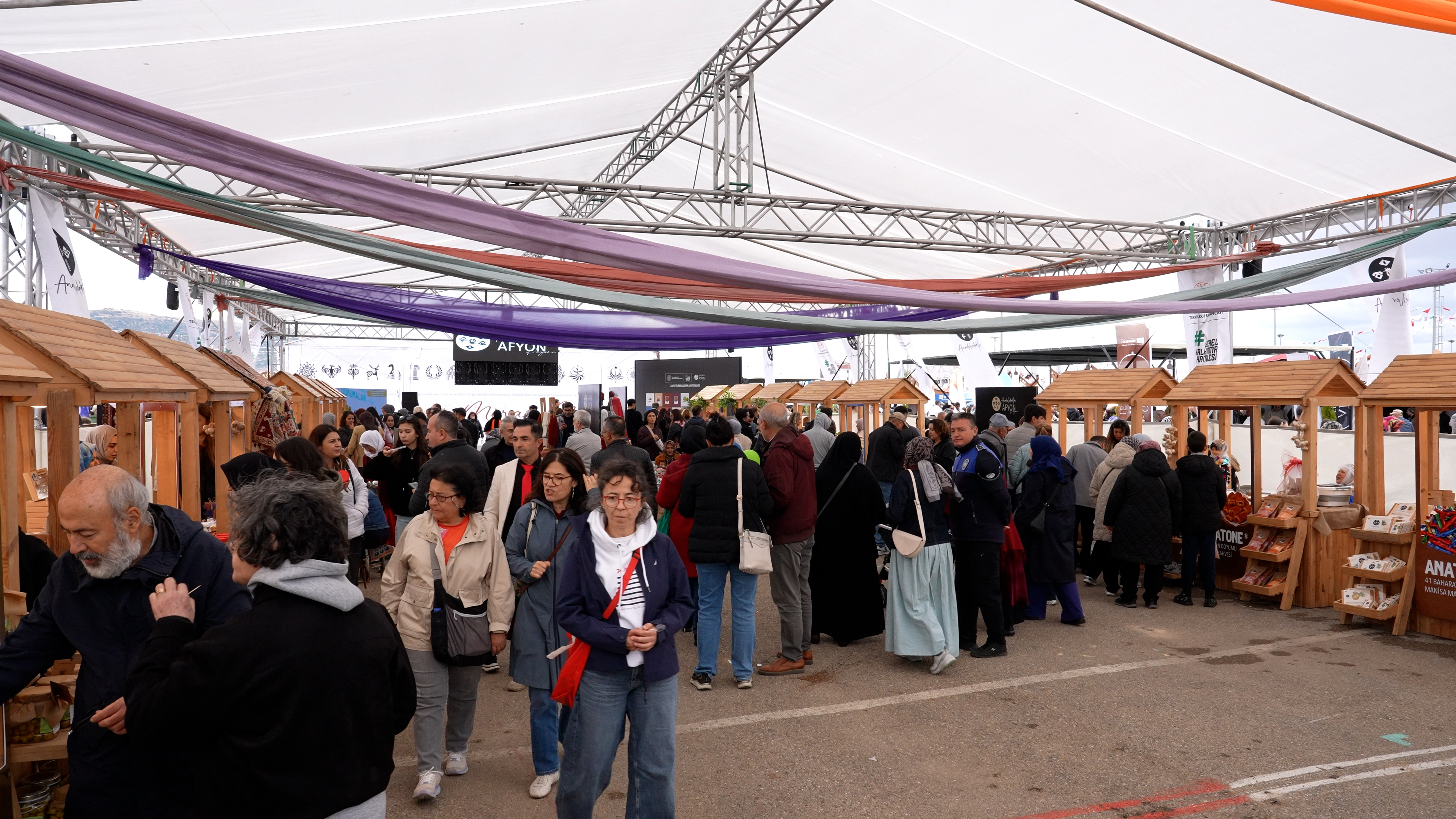 Anadoludakiler Afyon Pazarı Kapılarını Açtı - 6