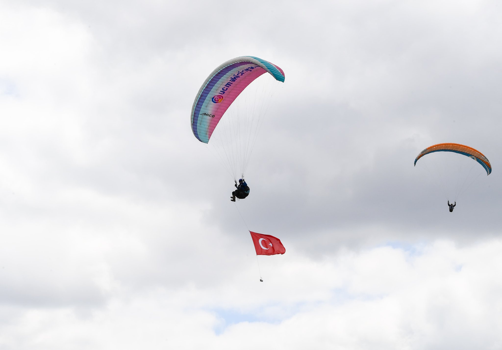 Türkiye Yamaç Paraşütü Ege Bölgesi Hedef Yarışması Uşak’ta Düzenlendi - 8