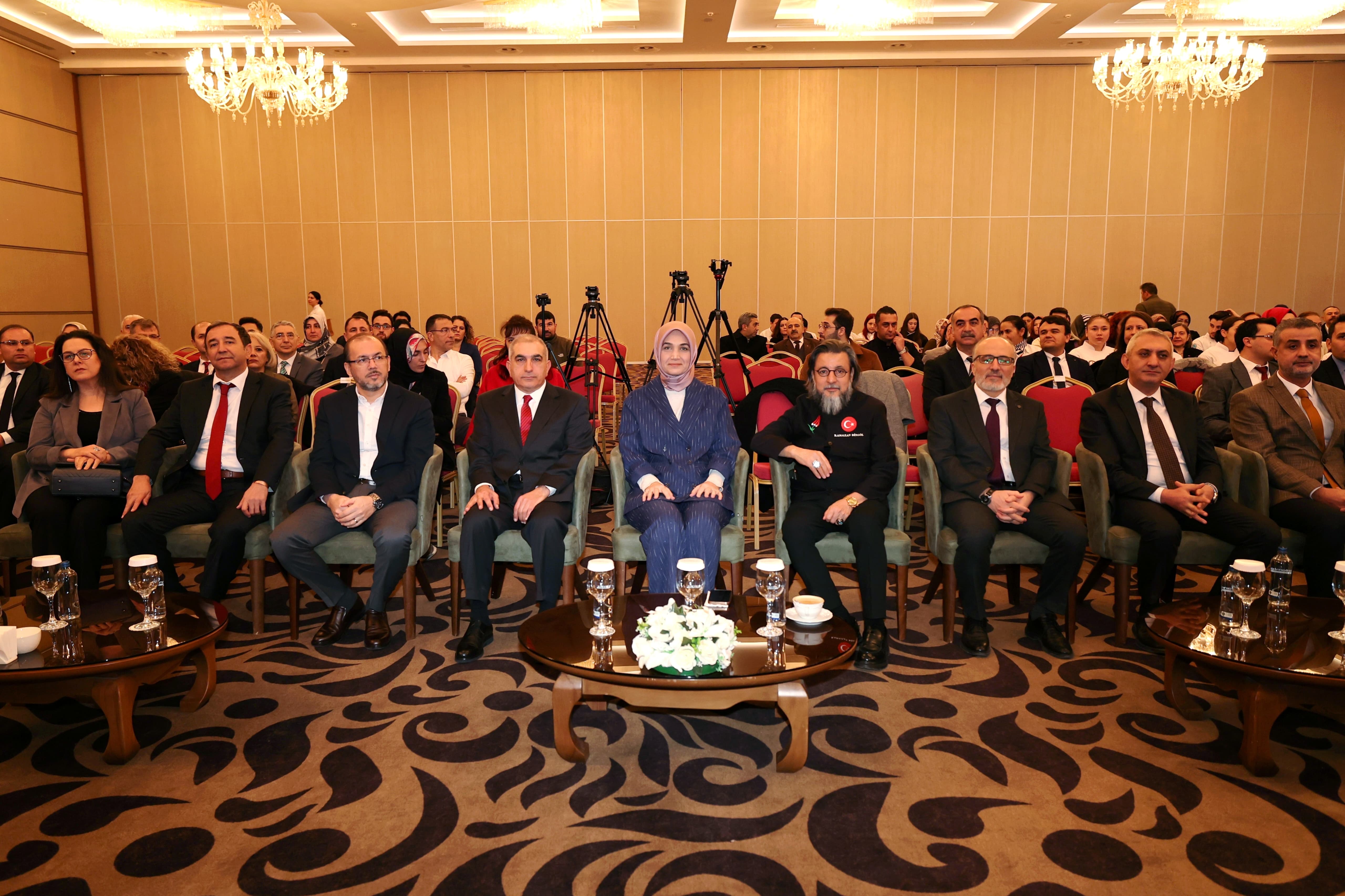 Afyon’da Haşhaşın Bereketi Anadoludakiler Projesi ile Taçlandı
