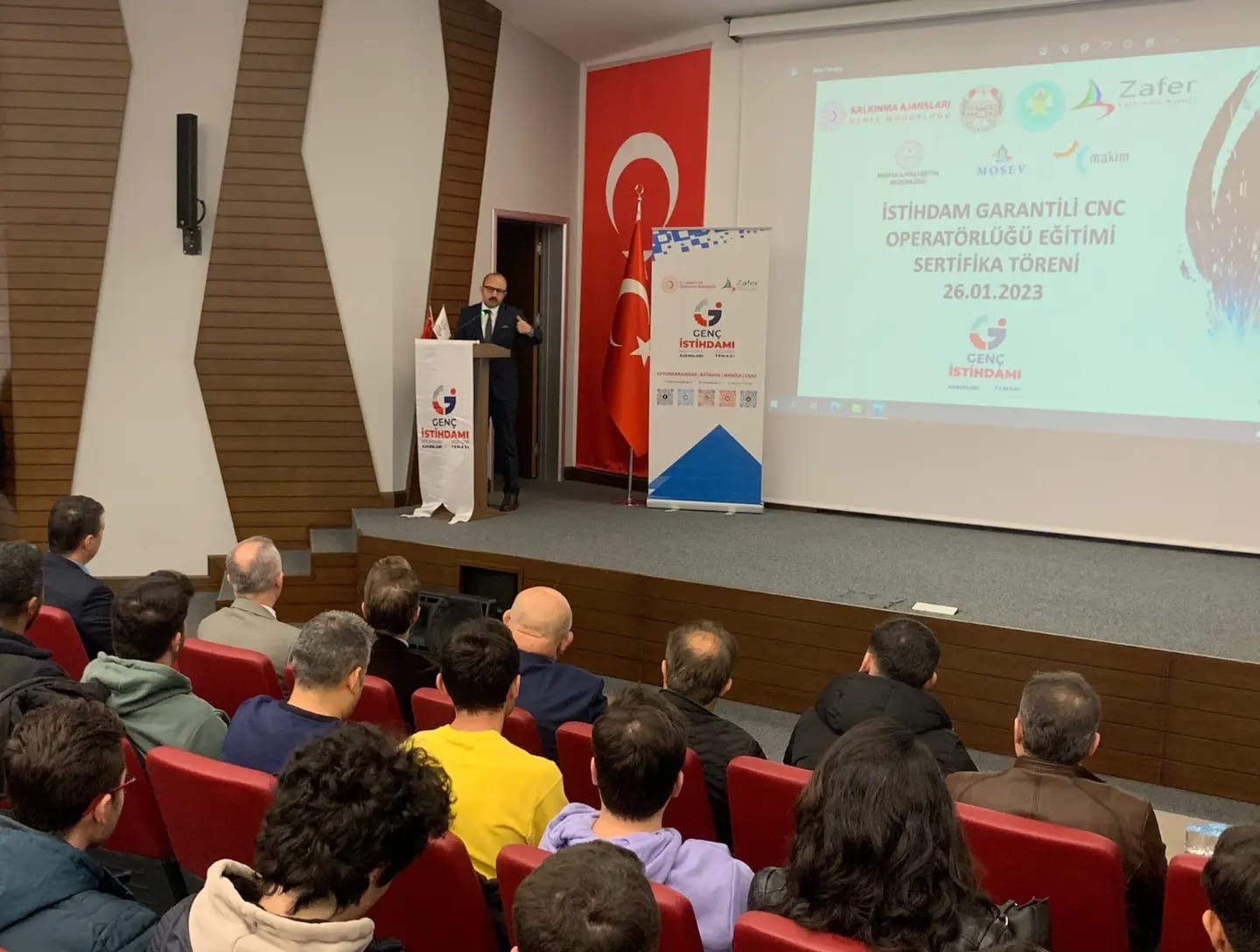 Gençlere İstihdam Garantili CNC Eğitimi Verildi - 2