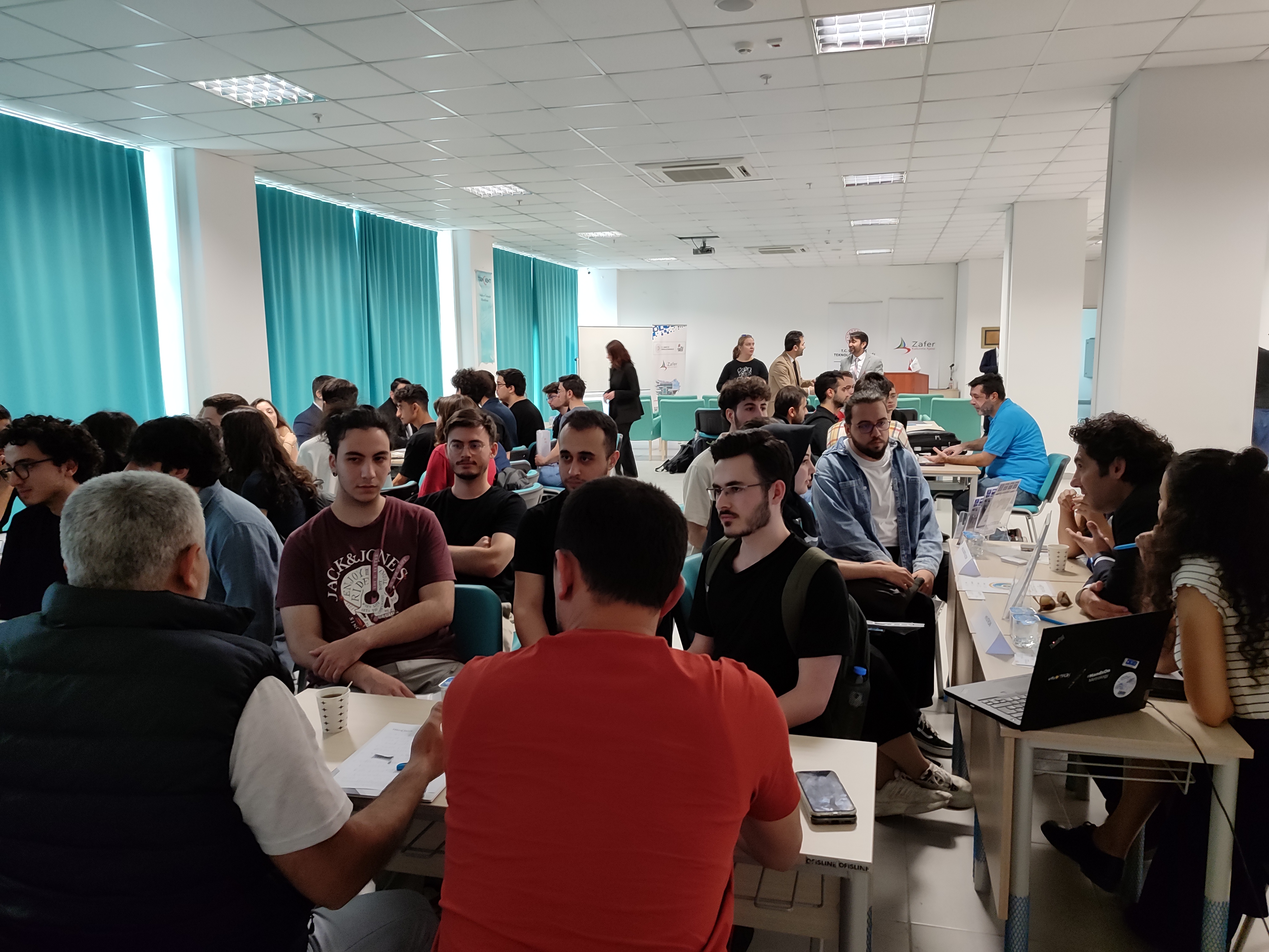 Manisa’da Siber Vatan Sertifika Töreni ve Teknokent – Öğrenci Buluşması Düzenlendi - 3