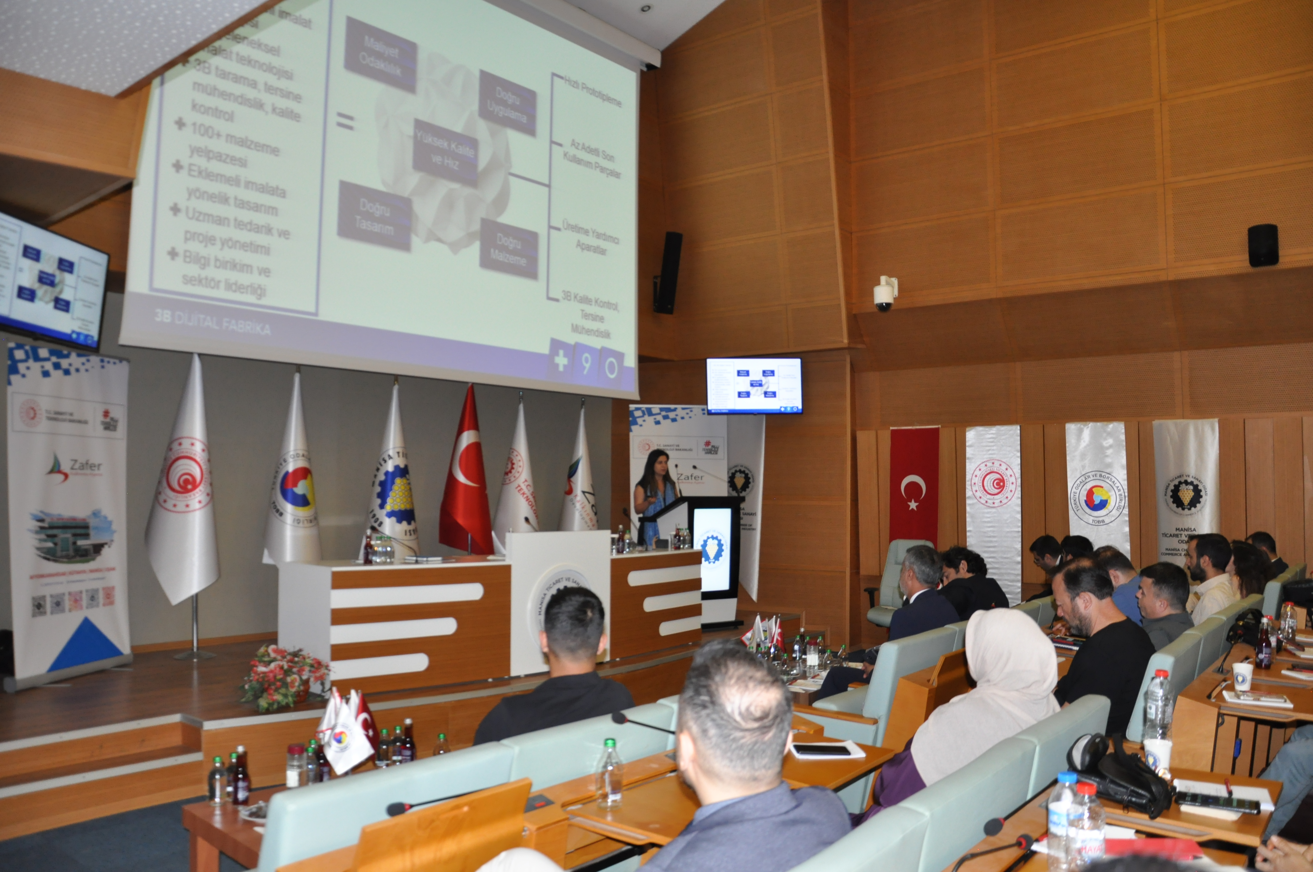 Yeni Teknolojiler ile Katma Değerli Üretim Paneli Düzenlendi - 9