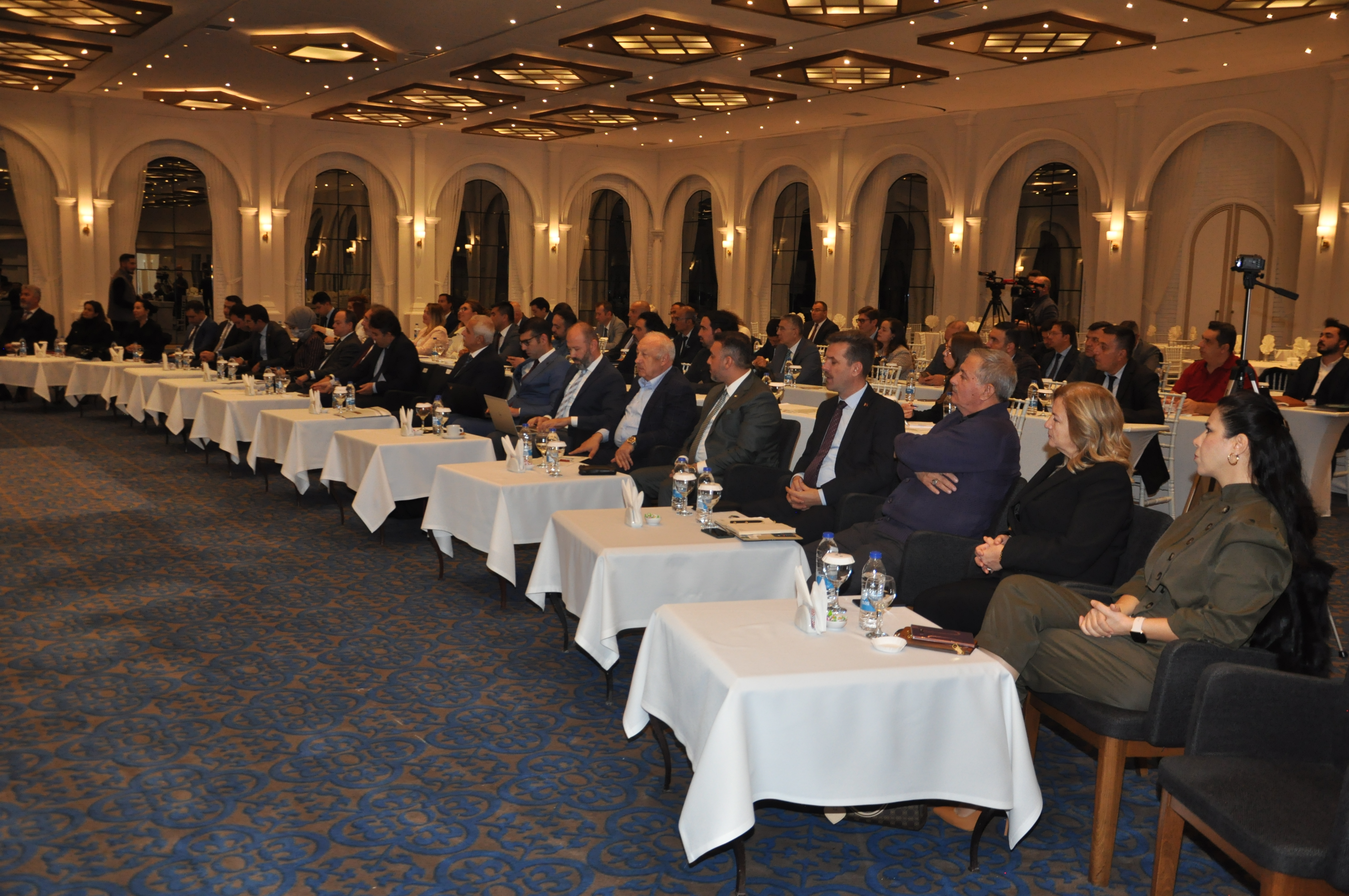 Yeşil OSB ve Yeşil Enerji Bilinçlendirme Çalıştayı Düzenlendi - 4