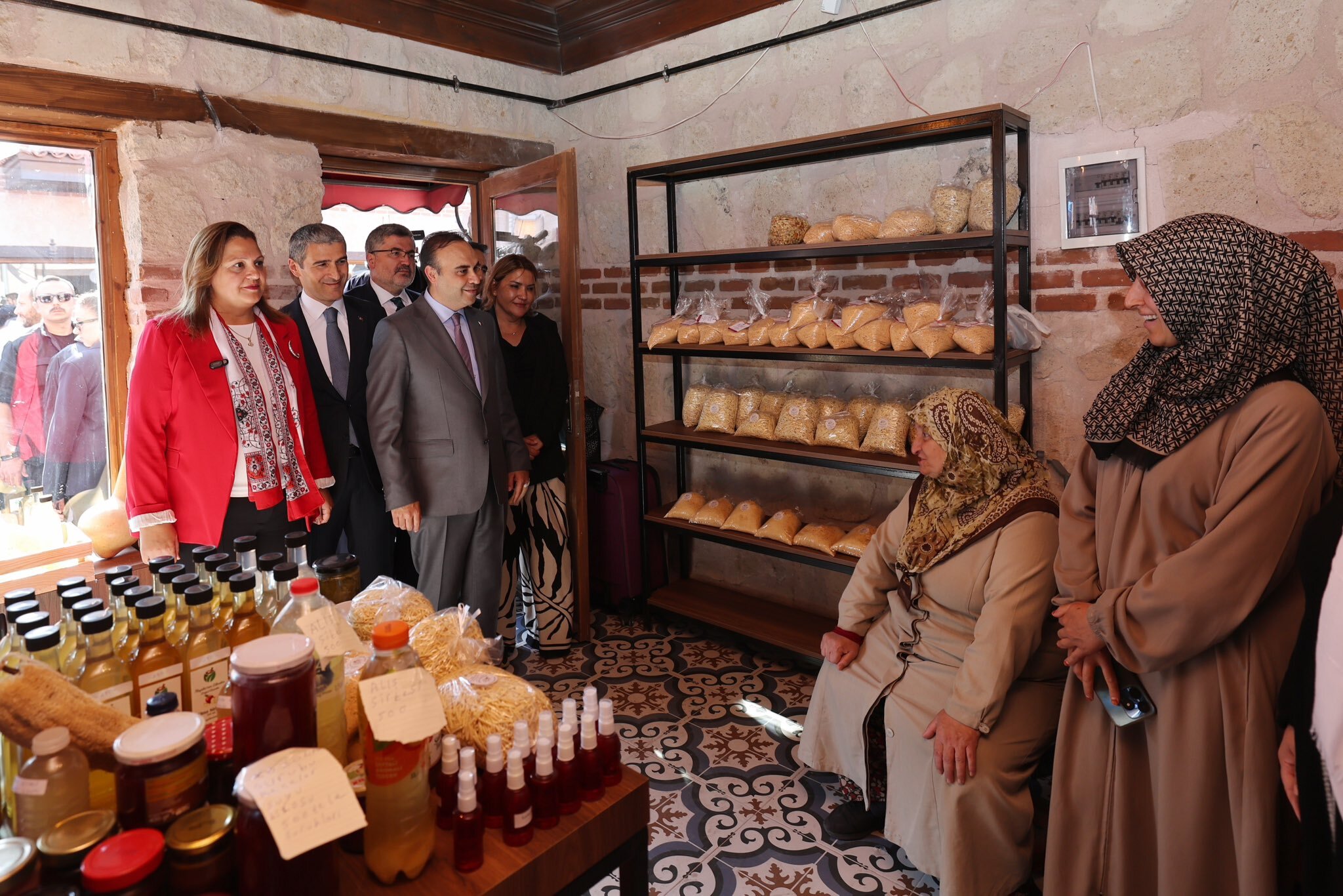 Bakan Kacır’ın Teşrifleriyle Zafer Kalkınma Ajansının Afyonkarahisar’daki 11 Projesi Hizmete Açıldı - 7