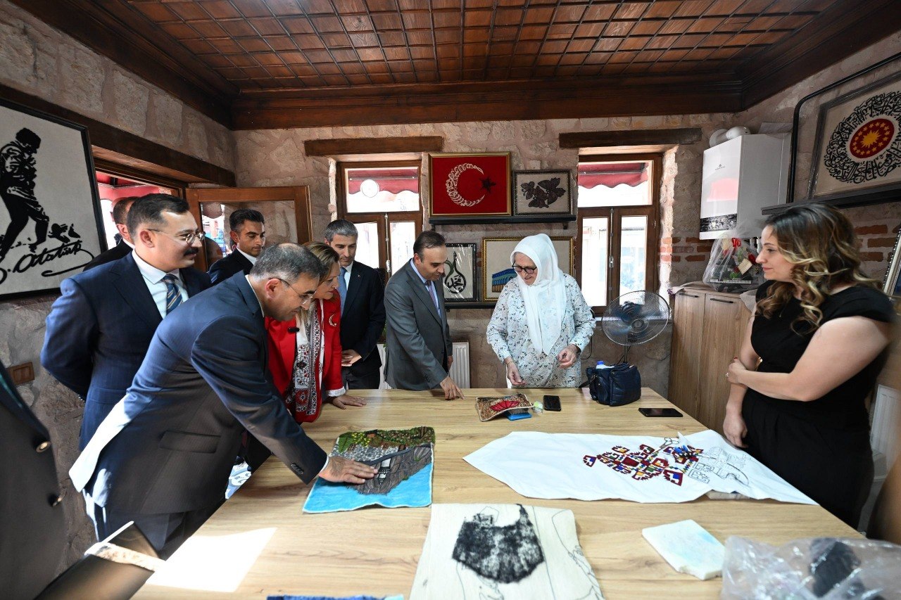Bakan Kacır’ın Teşrifleriyle Zafer Kalkınma Ajansının Afyonkarahisar’daki 11 Projesi Hizmete Açıldı - 5