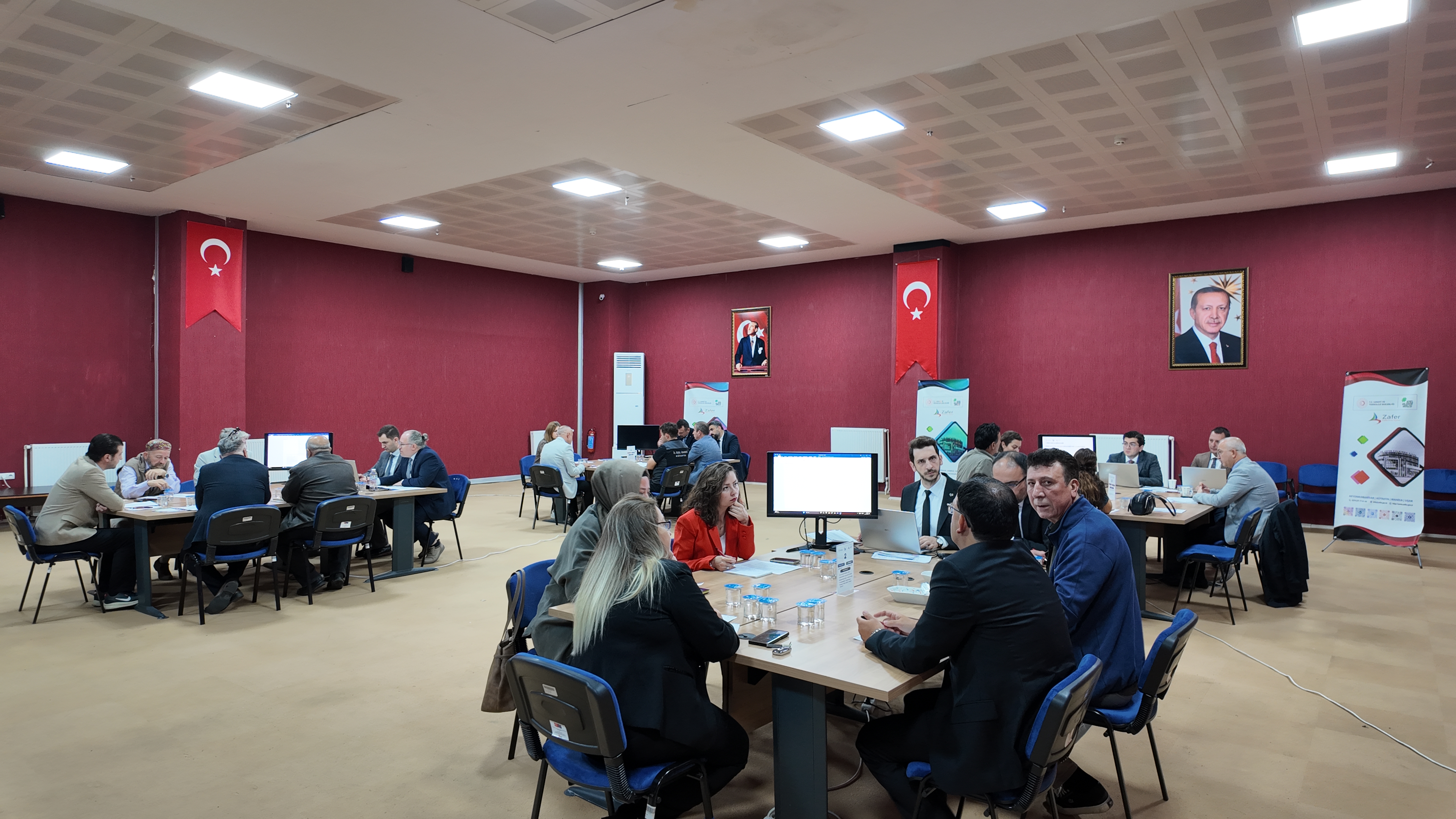 81 İl 81 Ürün Programı Kapsamında Kütahya Çinisi Çalıştayı Gerçekleştirildi - 4