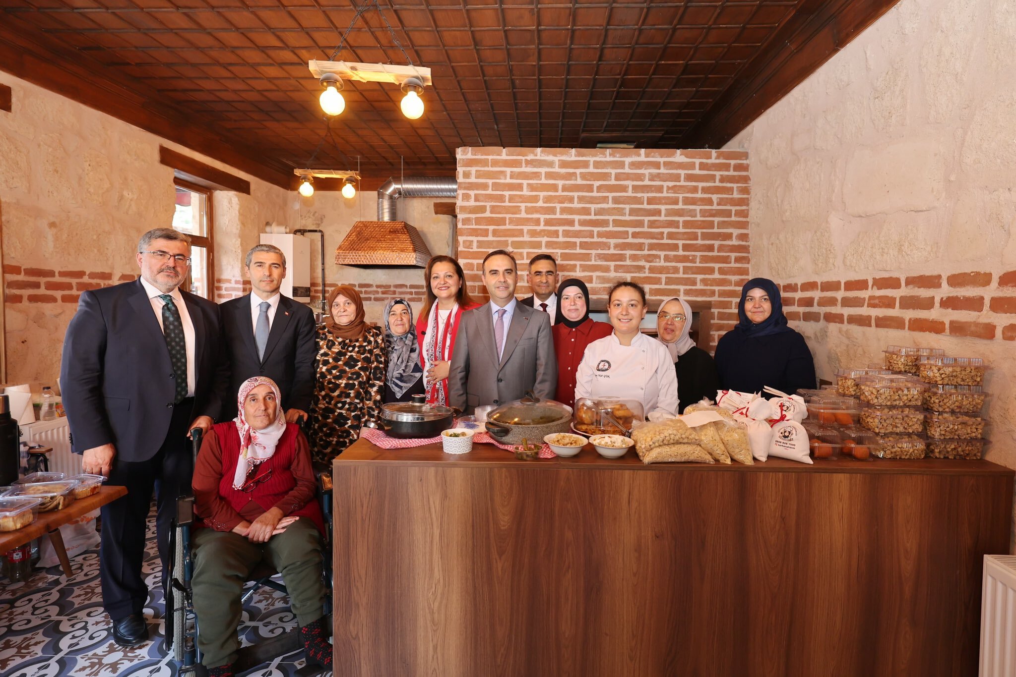 Bakan Kacır’ın Teşrifleriyle Zafer Kalkınma Ajansının Afyonkarahisar’daki 11 Projesi Hizmete Açıldı - 8