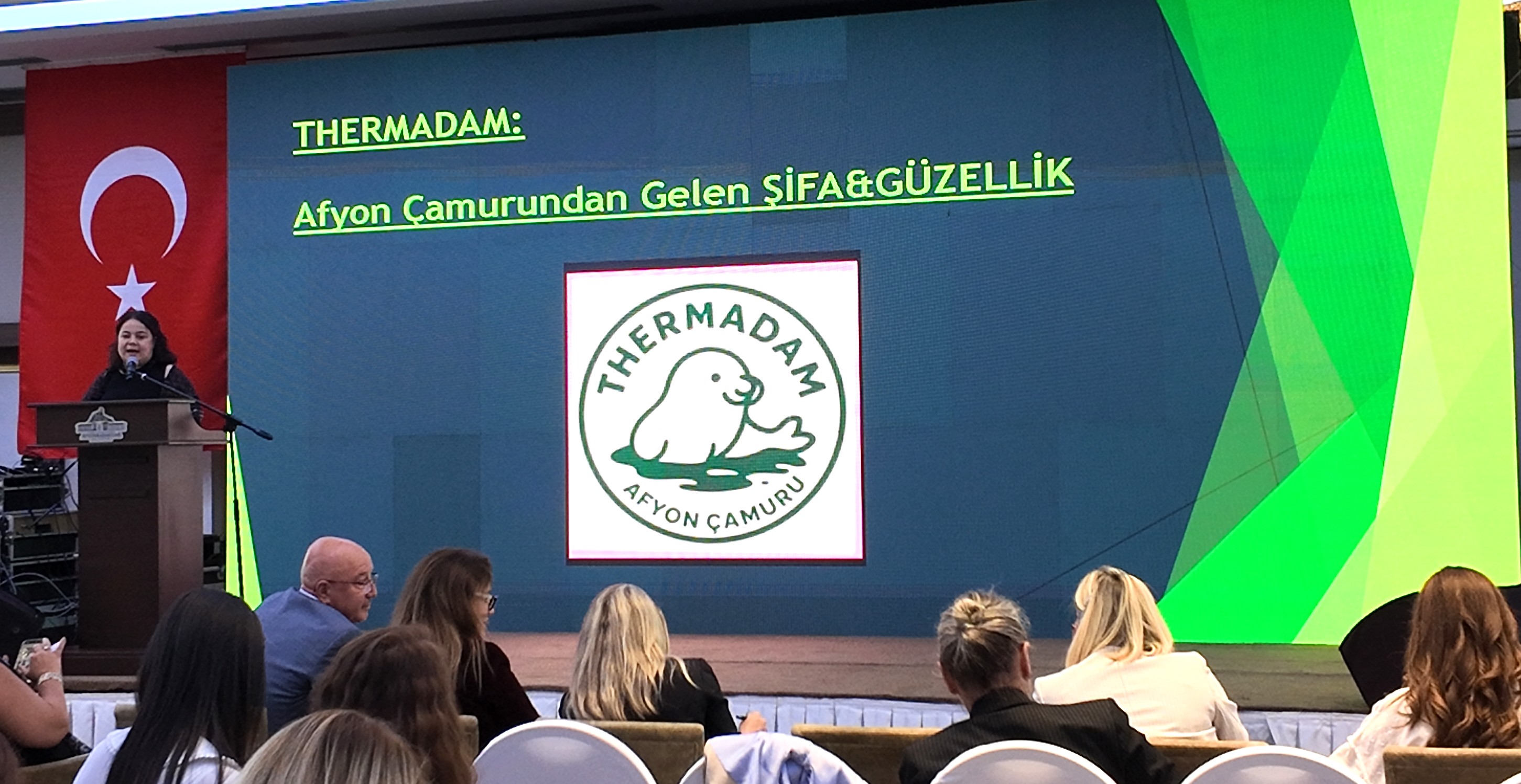 Uluslararası Girişimci Kadınlar ve Gençler Zirvesi (IWYE’25) Afyonkarahisar’da Büyük İlgi Gördü - 8